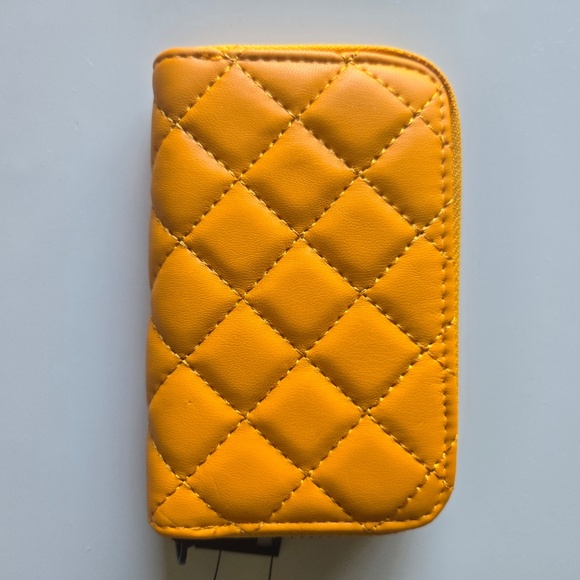 Badgley Mischka Mustard Yellow Small Quilted  Wallet - Picture 3 of 5